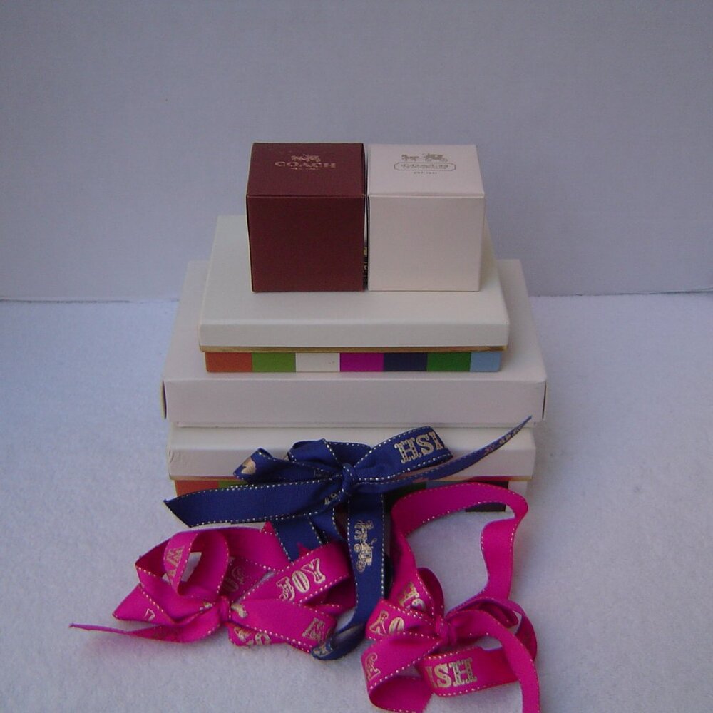 AUTHENTIC COACH LOT OF 5 BOXES AND 3 HOLIDAY RIBBONS VGC - Picture 2 of 13
